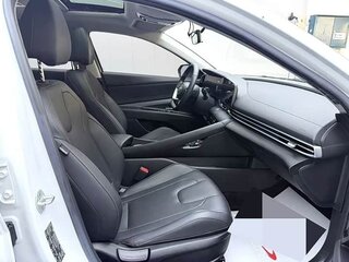 2022 Hyundai Elantra VII (CN7), белый, 1450000 рублей, вид 4