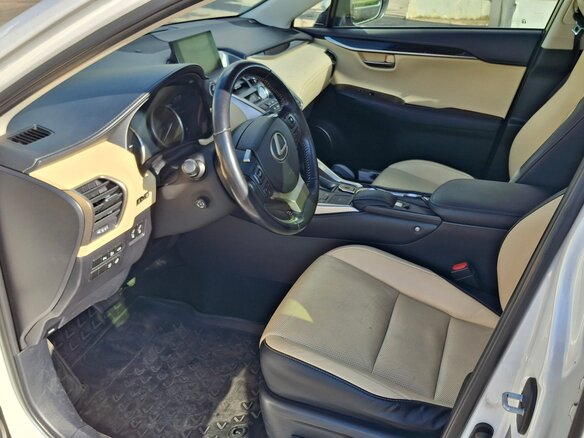 2015 Lexus NX 300h I, белый, 2990000 рублей - вид 7