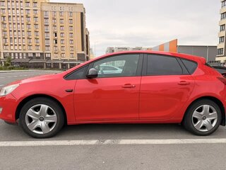 2010 Opel Astra J, красный, 600000 рублей, вид 5