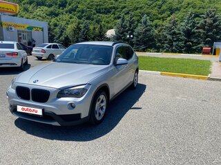 2013 BMW X1 20i I (E84) Рестайлинг, серебристый, 1270000 рублей, вид 1