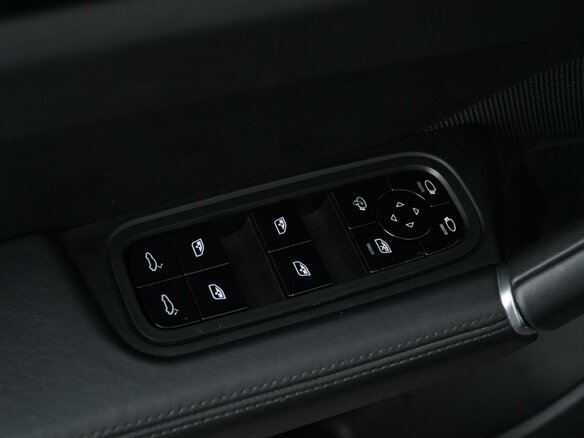 2018 Porsche Cayenne III, чёрный, 5799044 рублей - вид 11
