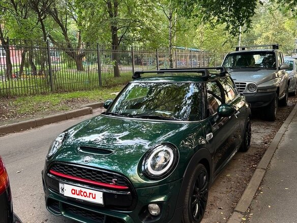 2018 Mini Hatch Cooper S III (F55/F56) Рестайлинг, зелёный - вид 1