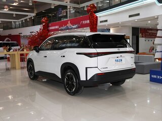2026 Toyota bZ3X 58.3 kWh, белый, 2690000 рублей, вид 4