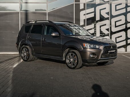 Mitsubishi Outlander II Рестайлинг
