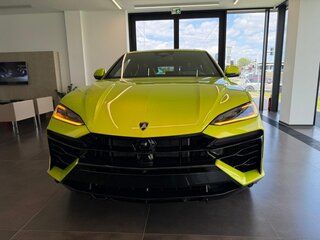 2026 Lamborghini Urus SE I Рестайлинг, зелёный, 49596990 рублей, вид 4