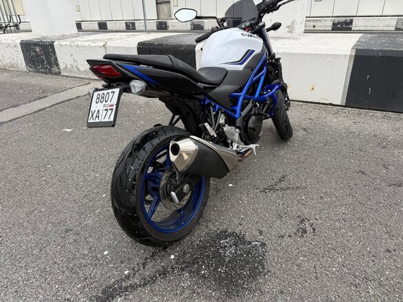 2019 Suzuki SV 650, синий, 700000 рублей - вид 13