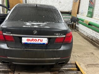 2014 BMW 7 серии Long 750Li xDrive V (F01/F02/F04) Рестайлинг, чёрный, 3700000 рублей, вид 2