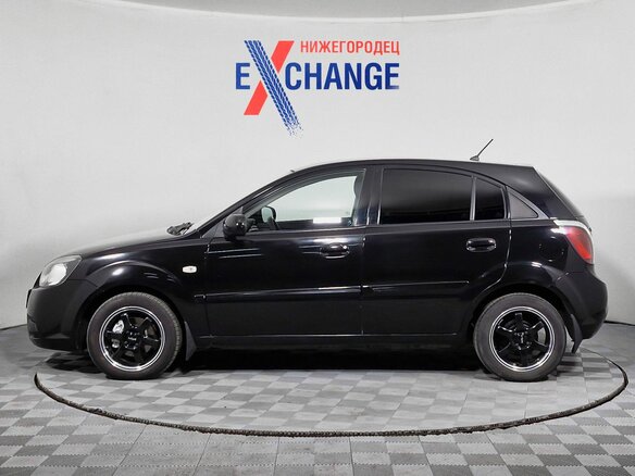 2010 Kia Rio II Рестайлинг, чёрный, 579000 рублей - вид 1