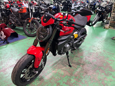 2026 Ducati Monster, красный, 1280000 рублей, вид 1