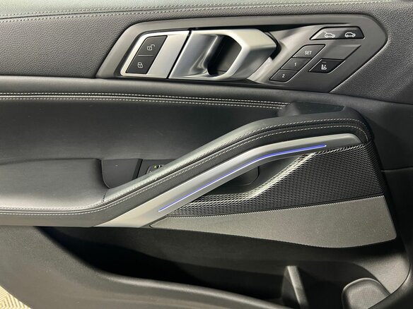 2021 BMW X6 30d III (G06), чёрный - вид 18