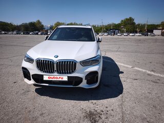 2021 BMW X5 40i IV (G05/G18), белый, 9000000 рублей, вид 1