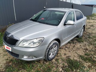 2009 Skoda Octavia II (A5) Рестайлинг, серебристый, 590000 рублей, вид 2