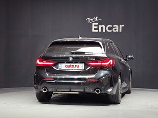 2022 BMW 1 серии 118d III (F40), чёрный, 2225000 рублей, вид 2