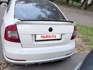 2013 Skoda Octavia II (A5) Рестайлинг, белый, 500000 рублей, вид 3