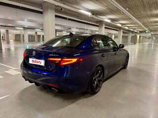 2017 Alfa Romeo Giulia II (952), синий, 2250000 рублей, вид 4