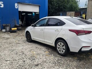 2018 Hyundai Solaris II, белый, 532000 рублей, вид 3