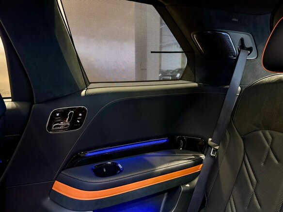 2026 Zeekr 9X 70 kWh, чёрный, 13640000 рублей - вид 35