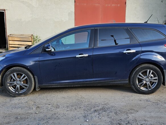 2014 Ford Focus III, синий, 750000 рублей - вид 2