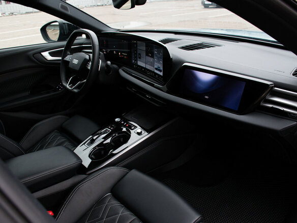 2025 Audi A5 L Sportback III (B10), синий, 5998000 рублей - вид 16