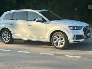 2020 Audi Q7 45 TFSI II (4M) Рестайлинг, белый, 4950000 рублей, вид 2