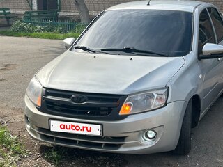 2015 Lada (ВАЗ) Granta I, серебристый, 300000 рублей, вид 2