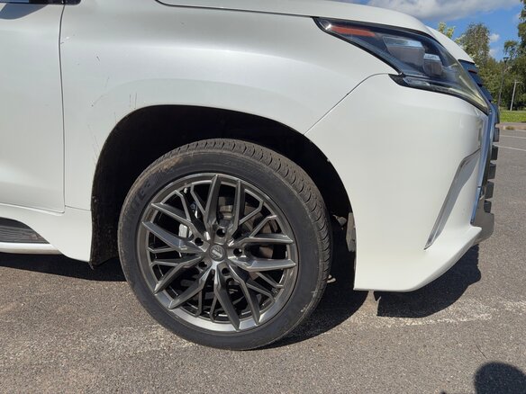 2017 Lexus LX 450d III Рестайлинг 2, белый - вид 14