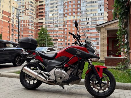 2012 Honda NC 700X, красный, 530000 рублей, вид 1