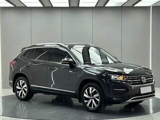 2022 Volkswagen Tayron I, чёрный, 2450000 рублей, вид 3