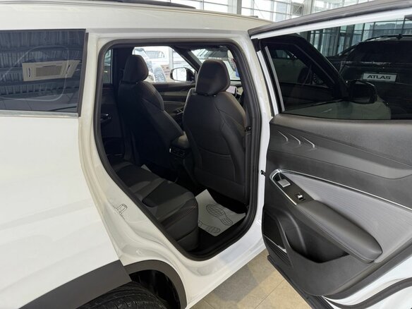 2026 Geely Cityray, белый, 3204990 рублей - вид 15