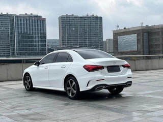 2022 Mercedes-Benz A-Класс 180 Long IV (W177) Рестайлинг, белый, 1999000 рублей, вид 3