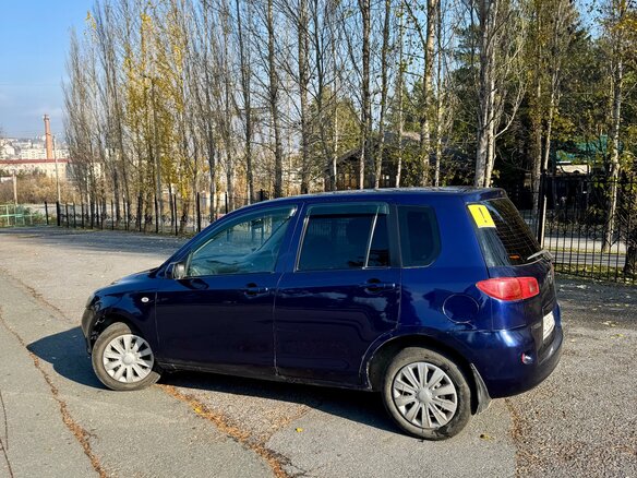 2003 Mazda Demio II (DY), синий, 255000 рублей - вид 5
