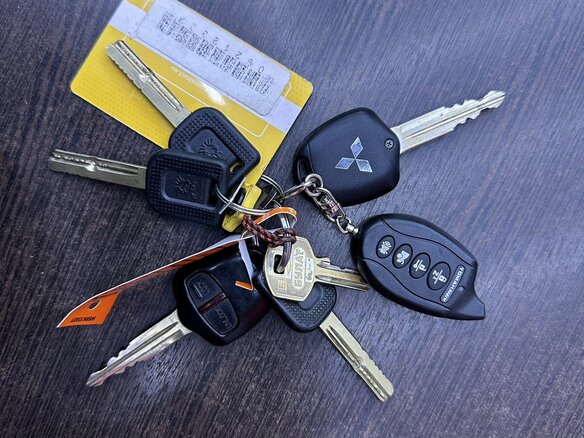 2011 Mitsubishi Pajero IV Рестайлинг 1, чёрный, 1899000 рублей - вид 37