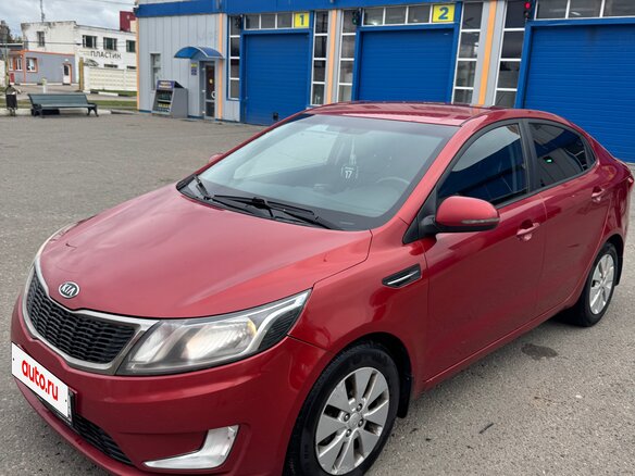 2012 Kia Rio 4-speed III, красный - вид 1