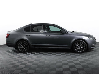 2017 Skoda Octavia III (A7) Рестайлинг, серый, 1659000 рублей, вид 4