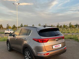 2017 Kia Sportage IV, серебристый, 1990000 рублей, вид 4