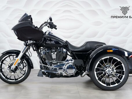 2024 Harley-Davidson Road Glide 3, чёрный, 4599000 рублей, вид 2