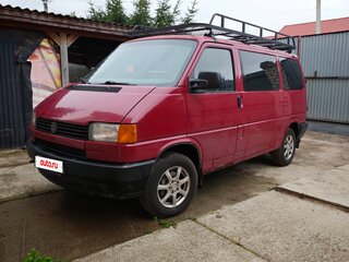 1993 Volkswagen Transporter T4, красный, 900000 рублей, вид 1