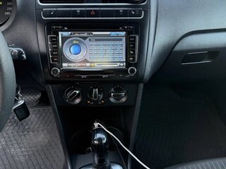 2011 Volkswagen Polo V, чёрный, 685000 рублей, вид 5