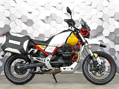 2019 Moto Guzzi V85 TT, белый, 695000 рублей, вид 3