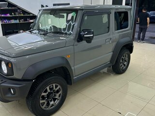 2024 Suzuki Jimny Sierra IV, серый, 2350000 рублей, вид 1