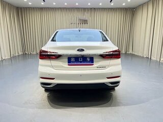 2022 Ford Focus IV Рестайлинг (China Market), белый, 1522055 рублей, вид 5