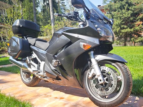 2011 Yamaha FJR1300, серый, 650000 рублей, вид 4