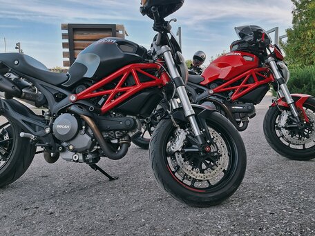 2011 Ducati Monster 796, чёрный, 590000 рублей, вид 2