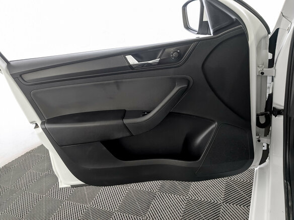 2021 Skoda Rapid II, белый - вид 18