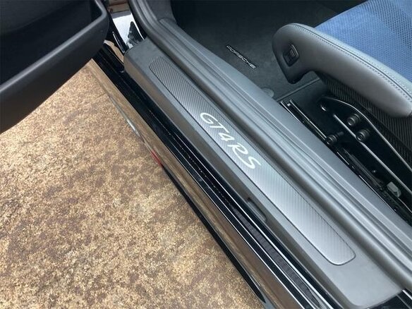2023 Porsche Cayman GT4 RS II 718 (982), чёрный, 22500000 рублей - вид 17
