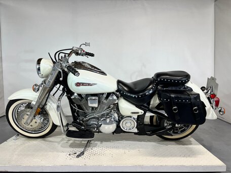 2000 Yamaha XV 1600 Road Star, белый, 399000 рублей, вид 2