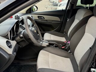 2012 Chevrolet Cruze I, чёрный, 650000 рублей, вид 5