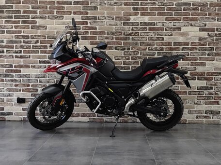2023 Voge 650DSX, красный, 499000 рублей, вид 4