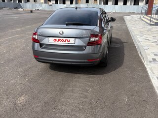 2019 Skoda Octavia III (A7) Рестайлинг, серый, 2150000 рублей, вид 5