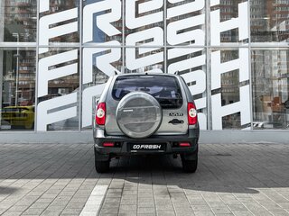 2013 Chevrolet Niva I Рестайлинг, серебристый, 490000 рублей, вид 4